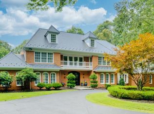 12800 Wyckland Dr, Clifton, VA 20124