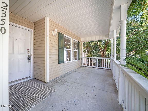 3rd image of 2350 Adams Street