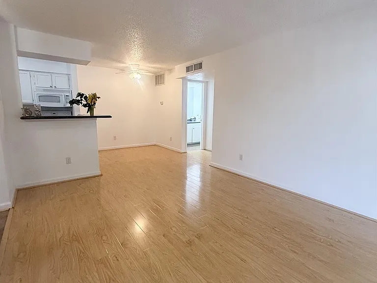 11201 Lynbrook Dr #3822 — Photo 9