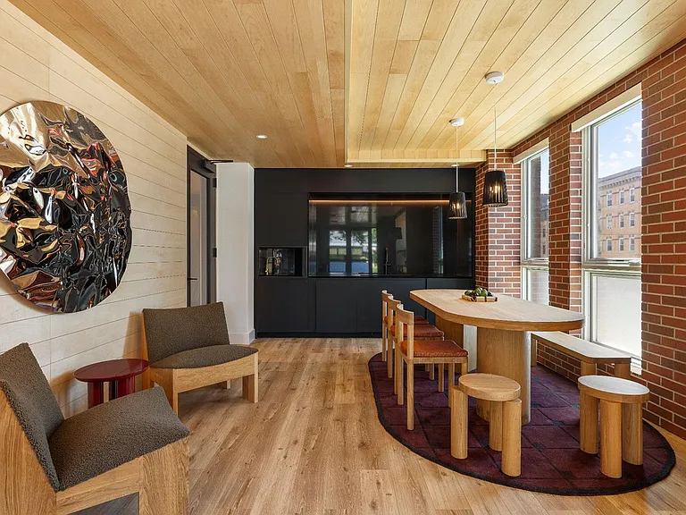 Willow House — Photo 13