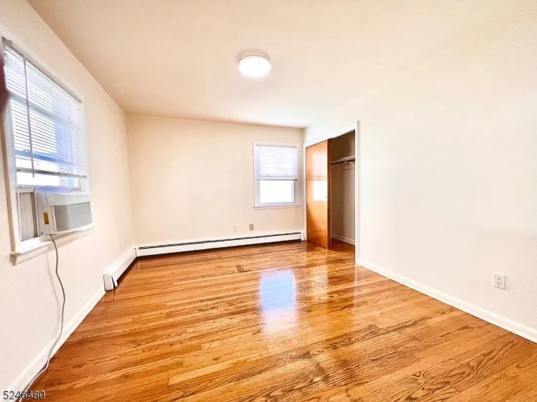 209 Park Ave — Photo 6