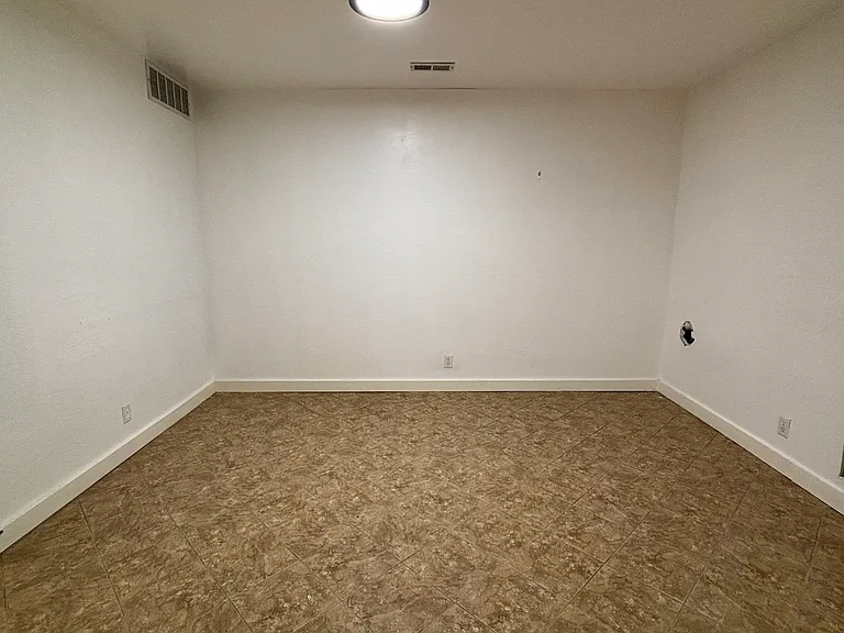 2020 W 9th Pl — Photo 5