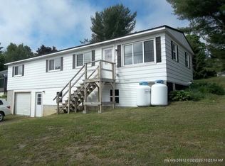 10 Spring St, Baileyville, ME 04694