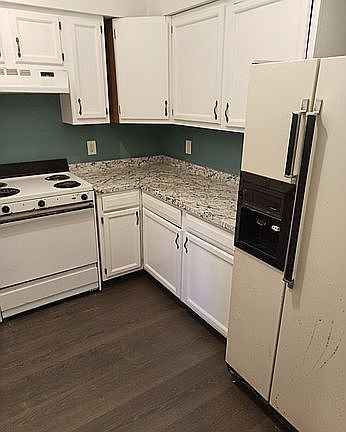 unit a kitchen