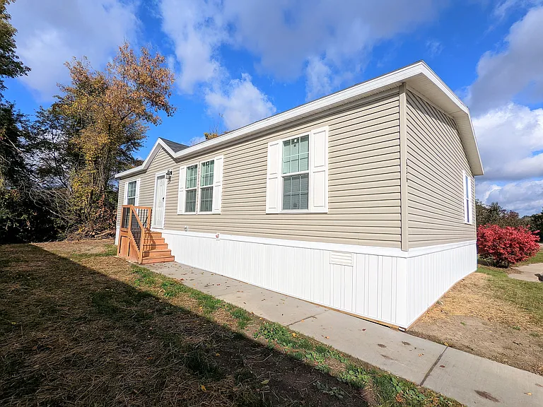 626 Oregon St — Photo 11
