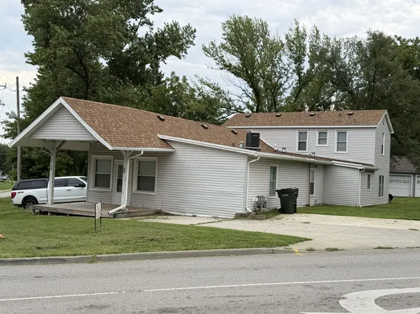 2101 Maple Ave #A, Leavenworth, KS 66048