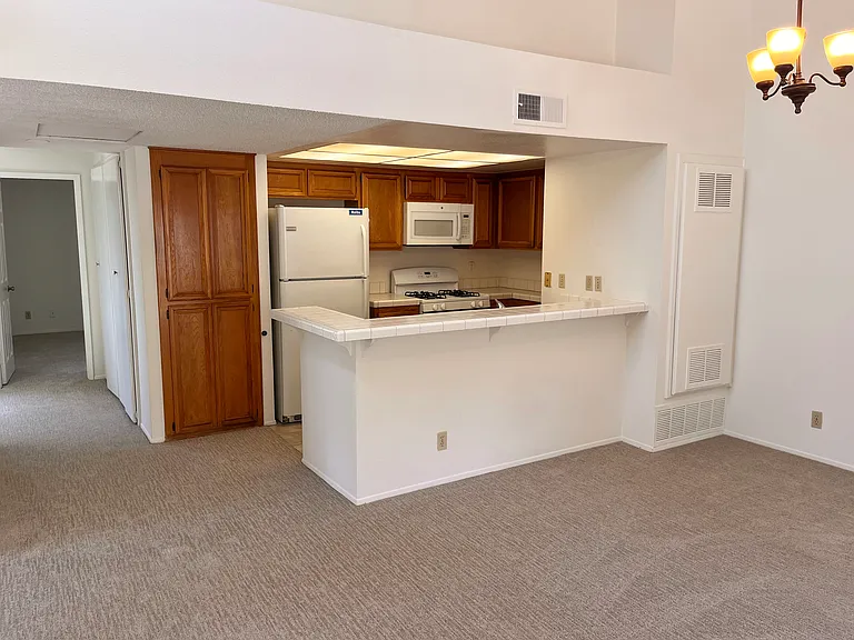 9949 Scripps Westview Way #235 — Photo 7