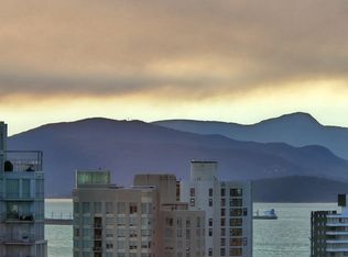 501 Pacific St #3202, Vancouver, BC V6Z 2X6