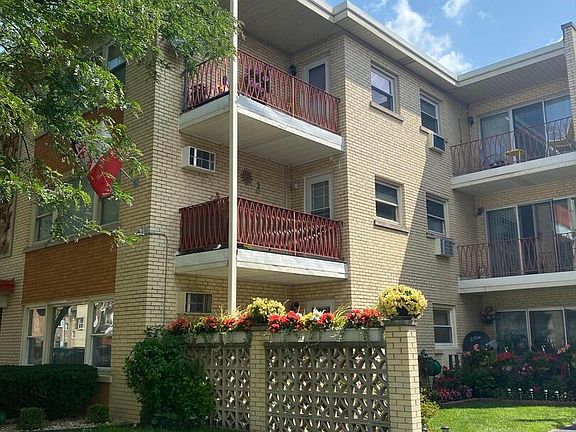 2nd image of 3111 Paris Ave APT 207