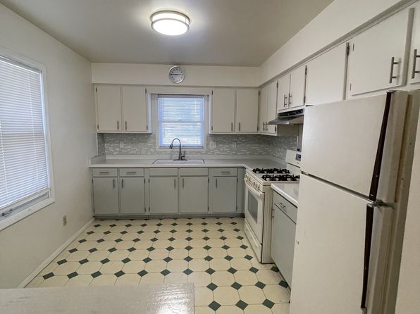 2910 W Oriole Dr #2W