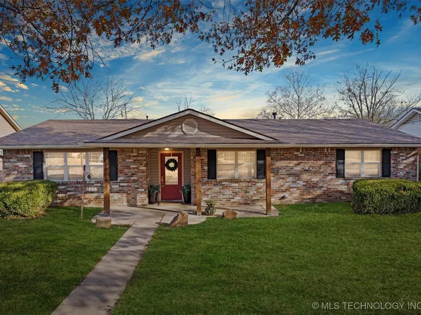 1248 May Ln, Bartlesville, OK 74006