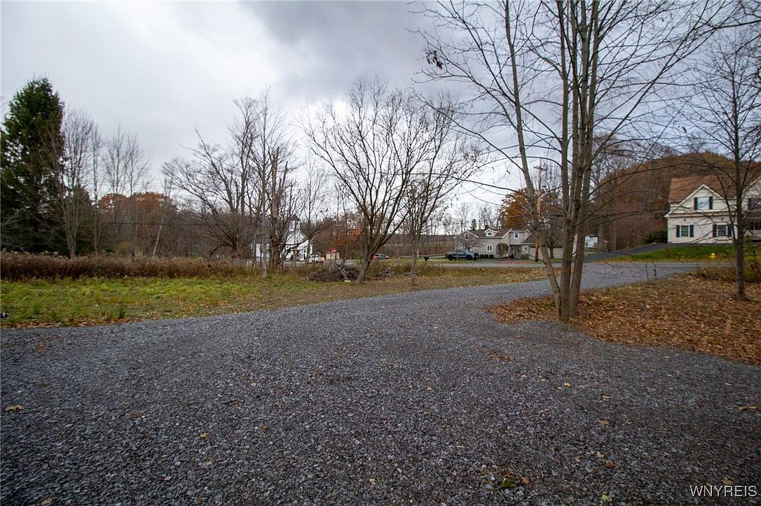 Cole Rd #5, Orchard Park, NY 14127 | Zillow