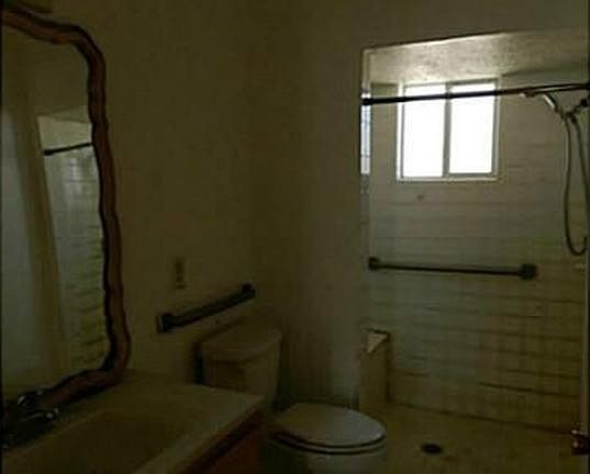 5th image of 3200 Idalia Ave