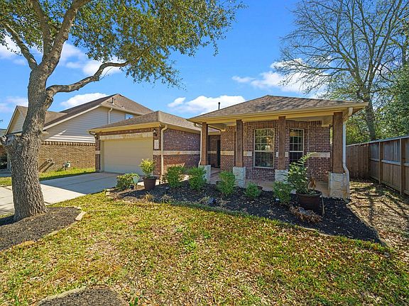 3rd image of 3039 Lemmingham Dr