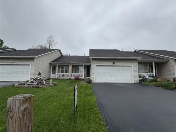 3674 Black Brant Dr, Liverpool, NY 13090