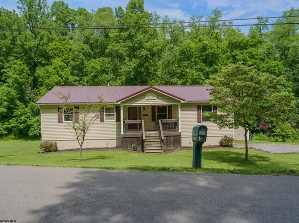 270 Taylortown Rd, Maidsville, WV 26541