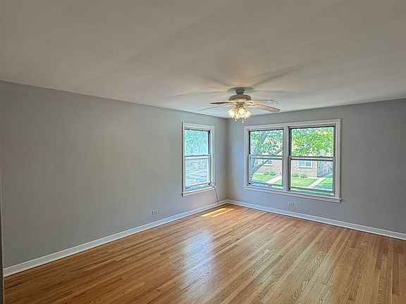 3rd image of 8923 Lavergne Ave APT 1S
