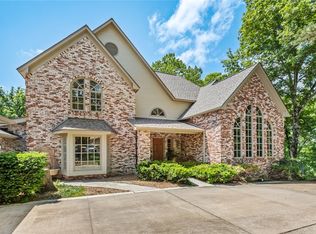 24 Dogwood Rdg, Eureka Springs, AR 72632