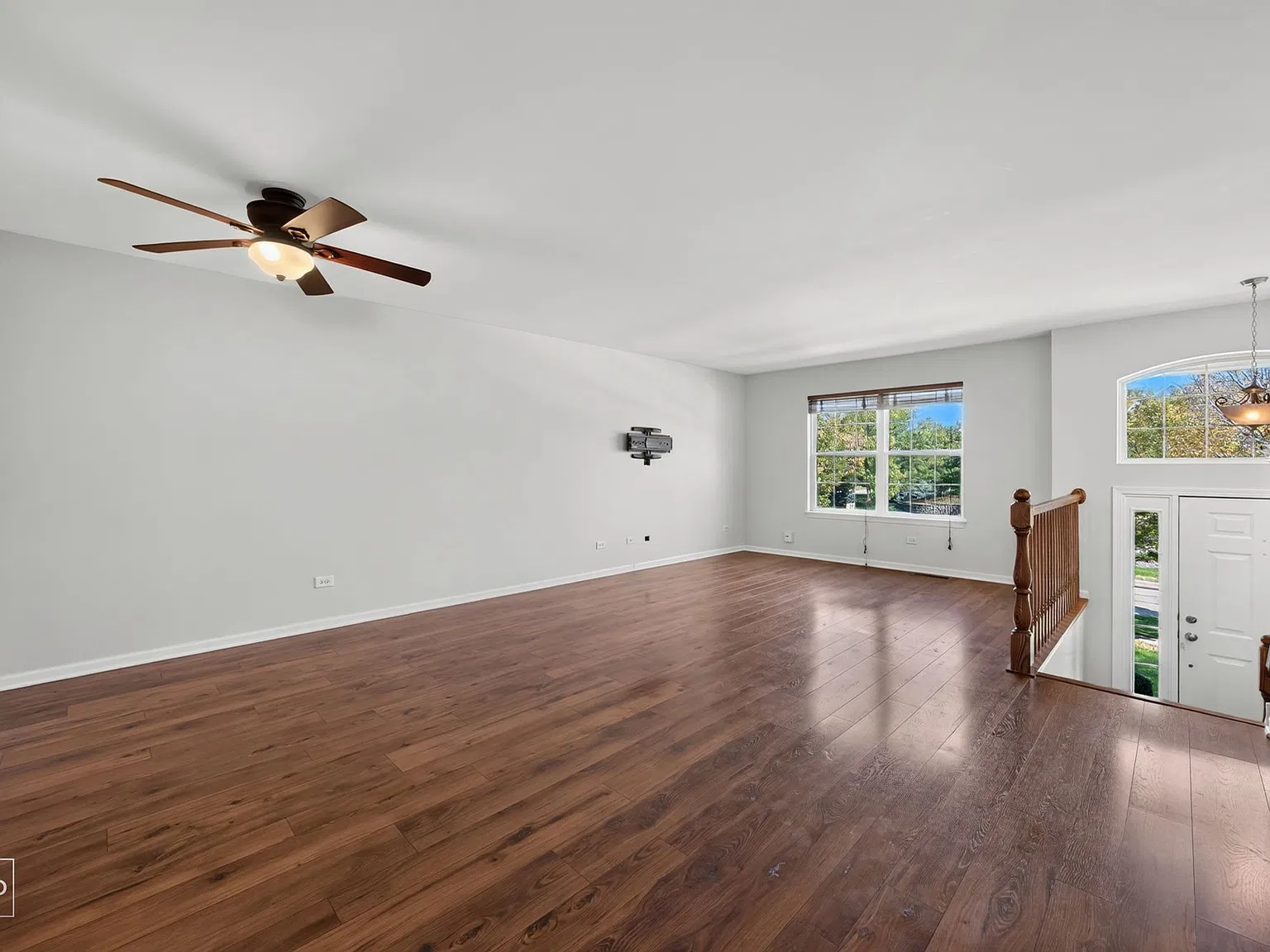 3 bed, 2.5 bath, 1757 sqft, $2,700 — Photo 3