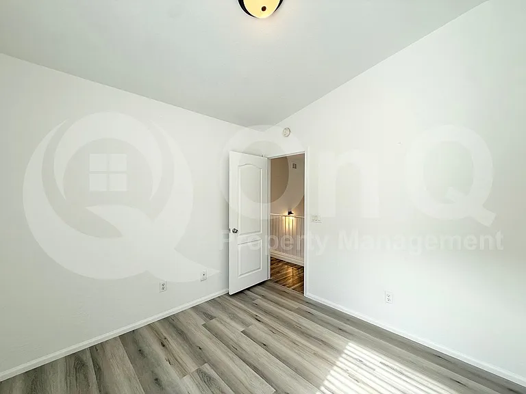 5517 W Wood St — Photo 14