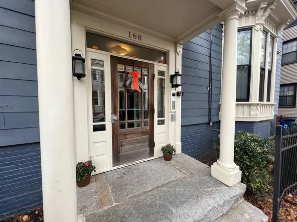 168 Neal Street #7, Portland, ME 04102