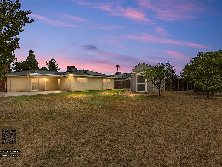 4709 Pinecastle Ave — Photo 4