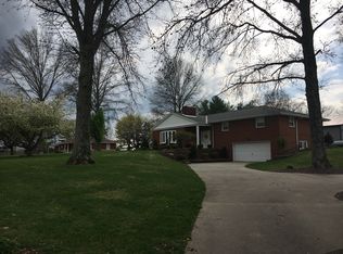 1636 E Holiday Lake Rd, Ferdinand, IN 47532