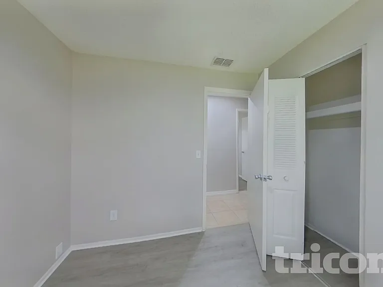 11415 Cardiff Dr — Photo 11