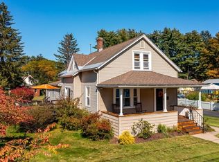 9 E Green St, Easthampton, MA 01027