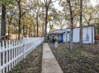 9953 Greentree Ln, Wills Point, TX 75169