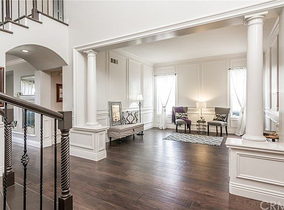 5th image of 30854 Bow Bridge Dr