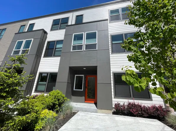 Sunset West, 5915 Sunset Ave Unit 202, Anacortes, WA 98221
