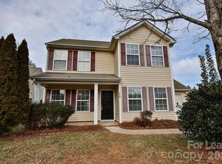 7109 Angela Marie Ct, Charlotte, NC 28215