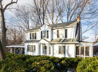 476 Walhalla Rd, Columbus, OH 43202