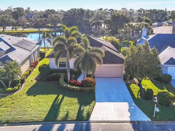 8937 Olde Hickory Ave, Sarasota, FL 34238