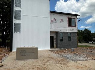 2601 W Bonnie Ln, Rogers, AR 72758
