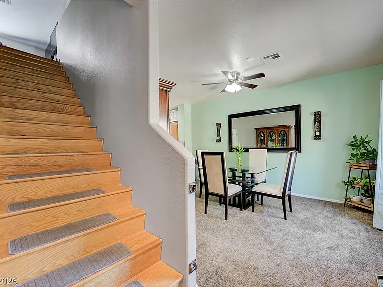2050 Los Feliz St #183 — Photo 17