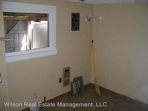 3rd image of 726 N 20th Ave