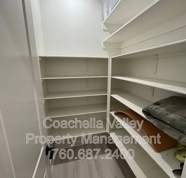 74635 Tesla Dr — Photo 55