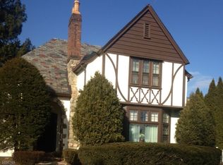 10 N Elk Ave, Dover, NJ 07801