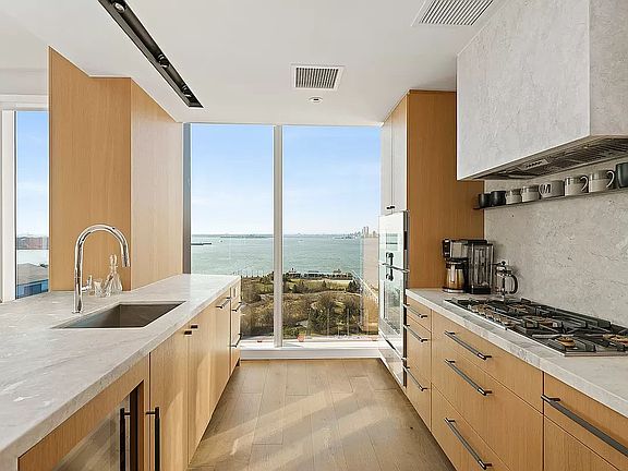 5th image of 50 Bridge Park Dr #11A