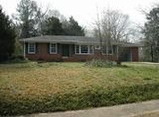 240 Laurel Dr, Athens, GA 30606