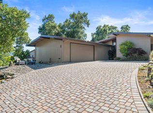 7 La Campana Rd, Orinda, CA 94563