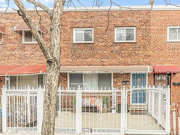 2nd image of 2063 Chatterton Ave