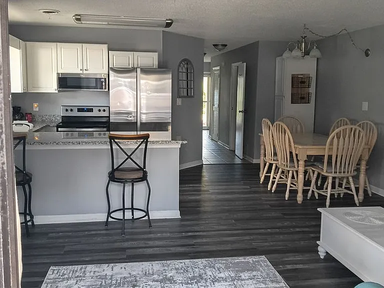 1870 Auburn Ln #20-A — Photo 18