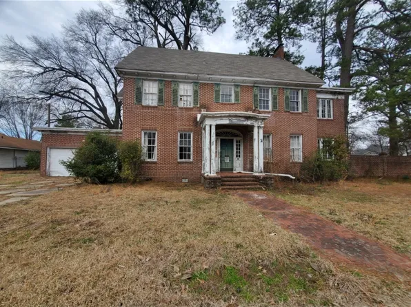 (undisclosed Address), Pine Bluff, AR 71603