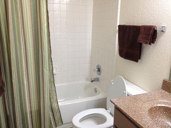 5th image of 1409 Meadow Pkwy