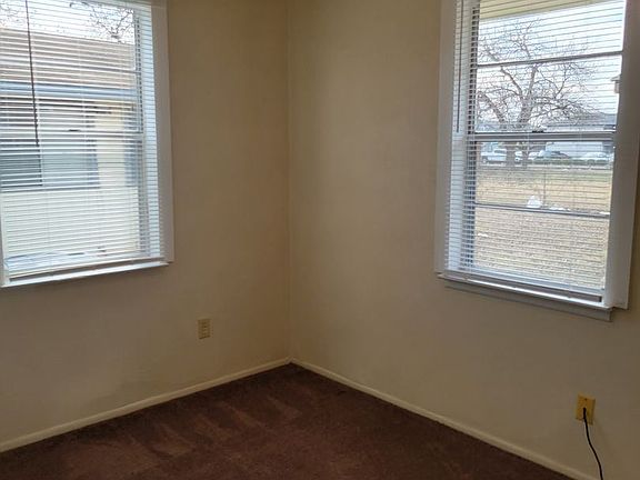 5th image of 1408 Bundrant Dr APT 7