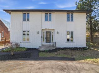 22422 Lakeland St, Saint Clair Shores, MI