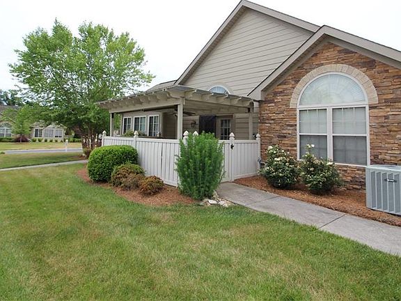 2nd image of 4279 Plantation Ridge Ln